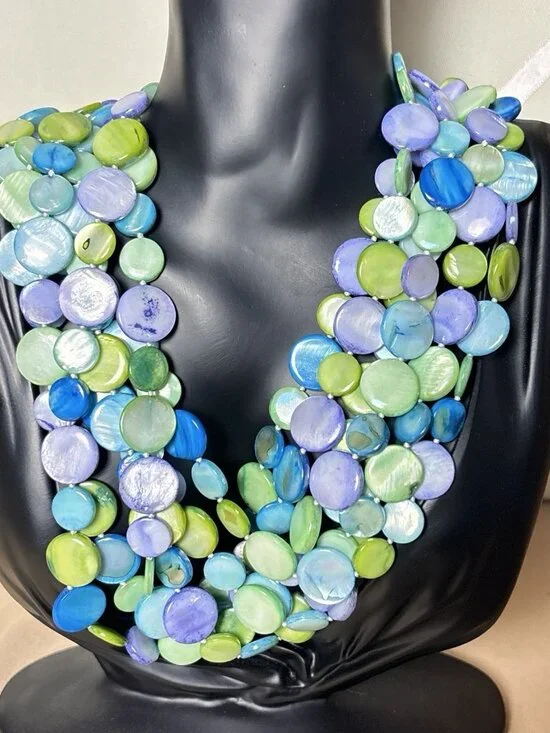 Vintage Mother Of Pearl Necklace Blue and Green Mermaid Core Jewelry B6 - Picture 2 of 6